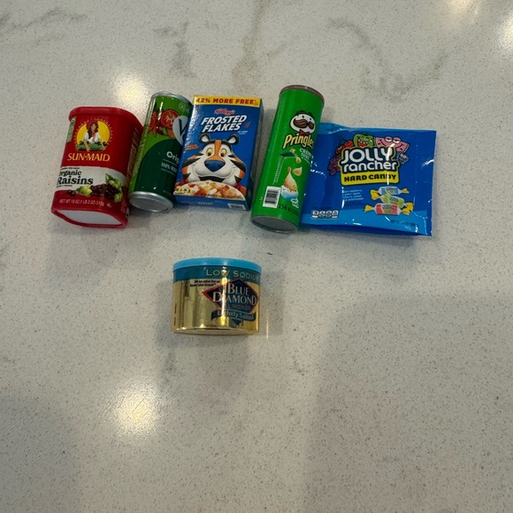 Mini Brands - 35 mini brands authentic - Picture 4 of 4